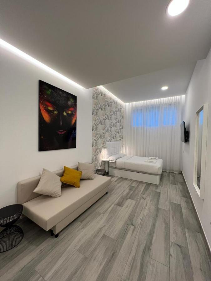 Habitacion Paris Style Мадрид Экстерьер фото